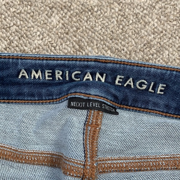 Women’s American Eagle Hi-Rise Jegging - Picture 4 of 5